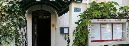 Hostellerie De La Source