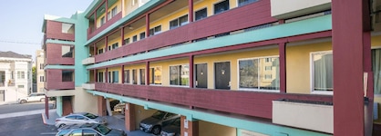 Motel Capri