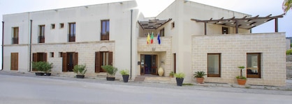 Insula Hotel