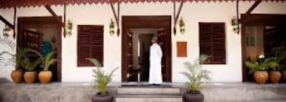 Maru Maru Hotel