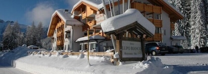 Lupo Bianco Wellness & Walking Hotel