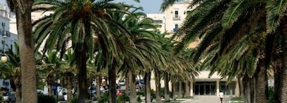 Hotel Yria