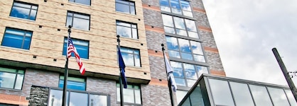 Hyatt Place Flushing Laguardia Airport