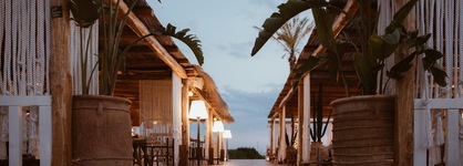 Cumeja - Beach Club & Hotel