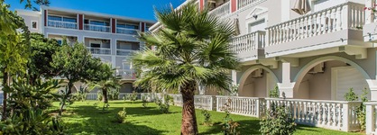 Belussi Beach Hotel & Suites