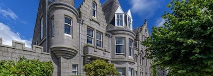 Atholl Hotel