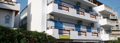 Vlachakis Hotel