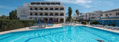 Cleopatra Superior Hotel