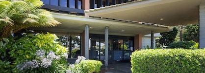 Red Lion Hotel Monterey