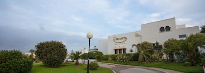 Golden Carthage Residence