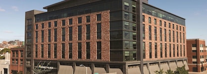 Hyatt Place Baltimore Inner Harbor