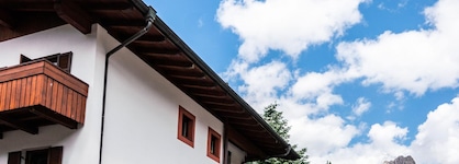 Apartments Lores