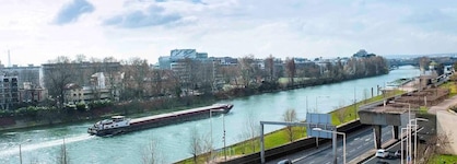 Ibis Budget Courbevoie Paris La Defense 1