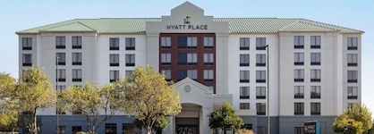 Hyatt Place Detroit Utica
