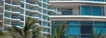 Radisson Cartagena Ocean Pavillion Hotel