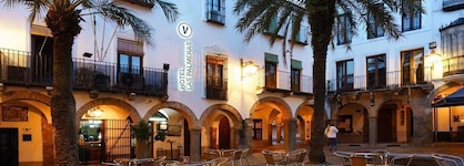 Hotel Las Palmeras By Vivere Stays
