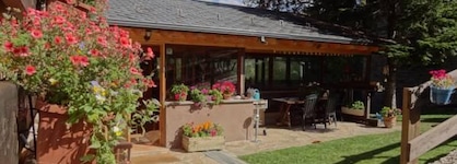 Hostal Xalet Refugi Pere Carné