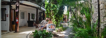 Siesta Fiesta Hotel