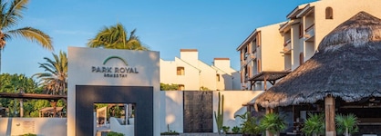 Park Royal Homestay Los Cabos