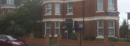 The Avenue