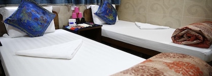 Sandhu Guest House