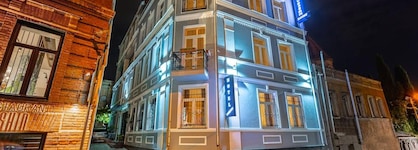 Hotel Sharden