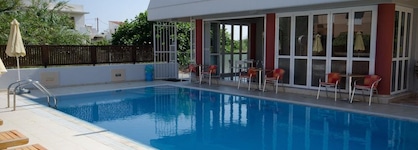 Goji Vegan Hotel