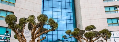 Herbert Samuel Okeanos Suites Herzilya