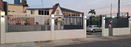 Express Inn Panama International Airport Hostel