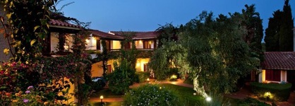 Nora Club Hotel