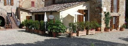 Antica Fonte Residenza Di Siena