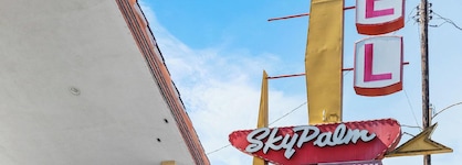 Sky Palm Motel