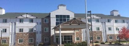 Baymont Inn & Suites Sheridan