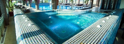 Business Hotel Conference Center & Spa
