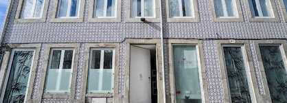 Olala Fine Arts Studios