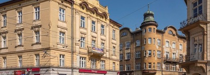 Hostel 70S And Queen Apartments