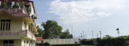 The Byke Grassfield Resort With Outdoor Pool, Shyam Nagar