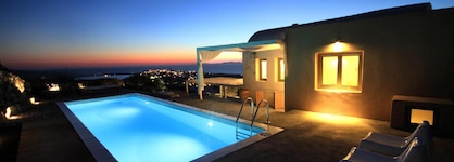 270 Oia's View