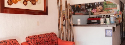 Hotel Makarios
