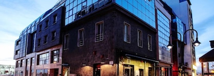 Diamond Suites
