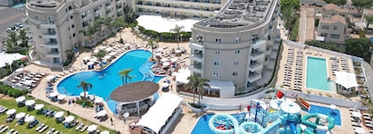 Sunrise Oasis Hotel & Waterpark