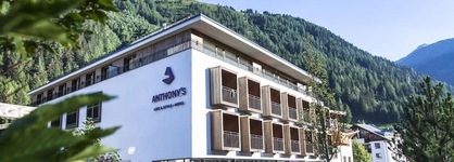 Anthony's Life & Style Hotel