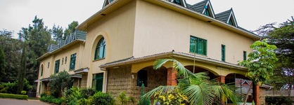 Karen Inn And Suites
