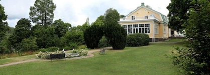 Backby Manor
