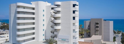 Epsilon Hotel Apartments