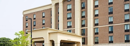 Hampton Inn By Hilton Ottawa Airport