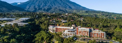 Pesona Alam Resort & Spa