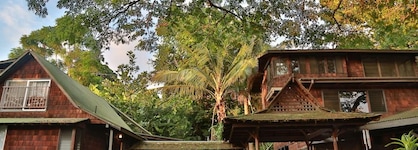 Hale Maluhia Country Inn