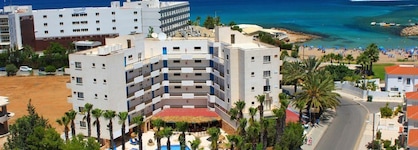Captain Pier Hotel
