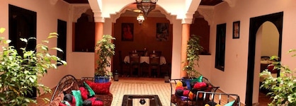 Riad Mounir